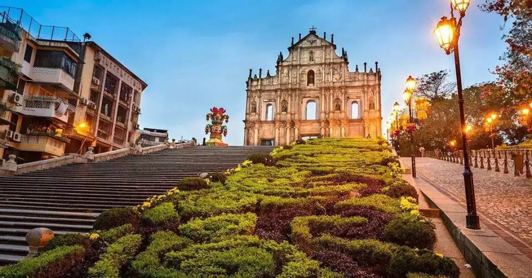 澳门，文化交融的璀璨明珠